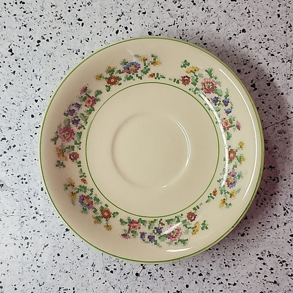 Antique Johnson Brothers "Victorian" Tea Cup Saucer RARE FIND 1920 - Picture 2 of 5